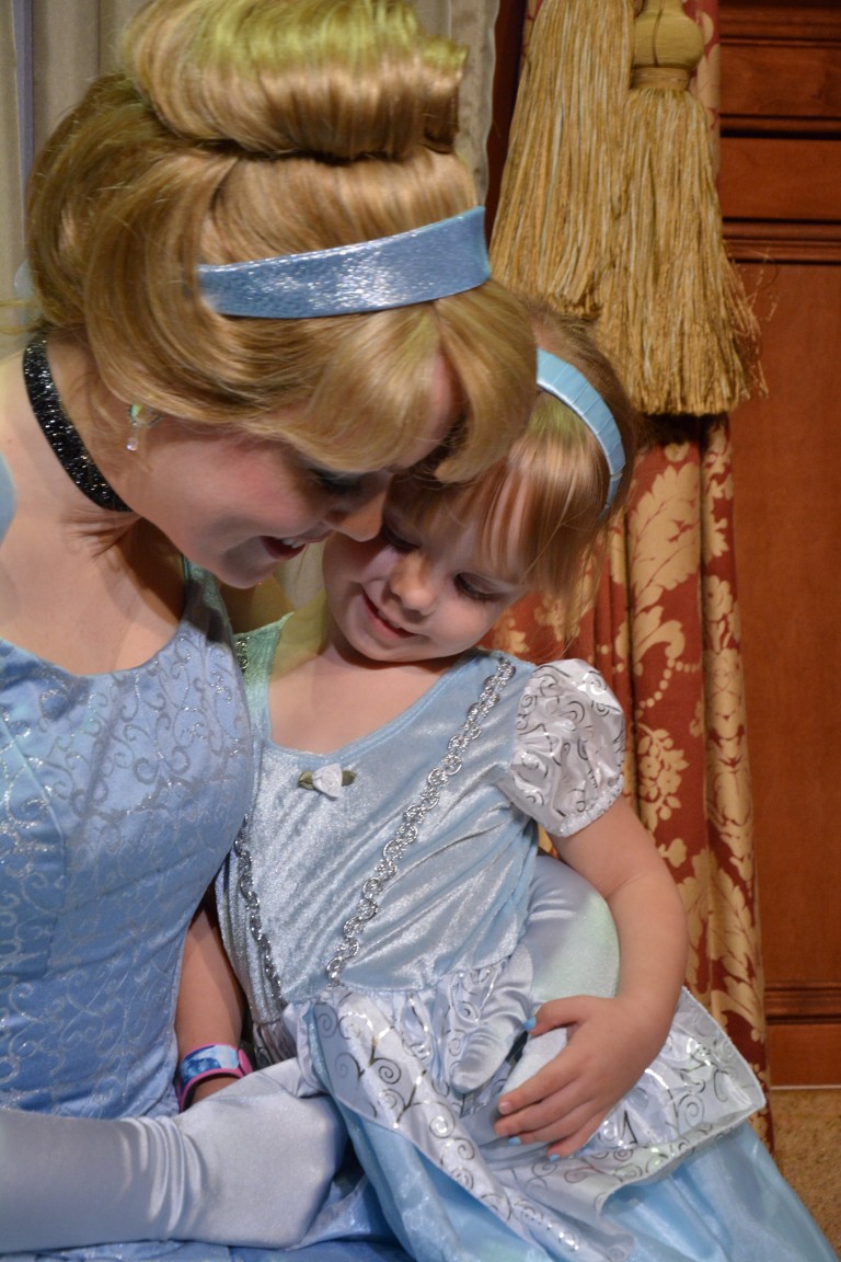 Featured: Mom Approved Costumes Deluxe Cinderella Dress