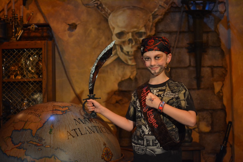 Pirates League - Disney World